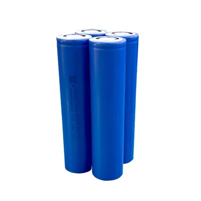 ¿Cuál es la protección contra sobredescarga de una batería cilíndrica?